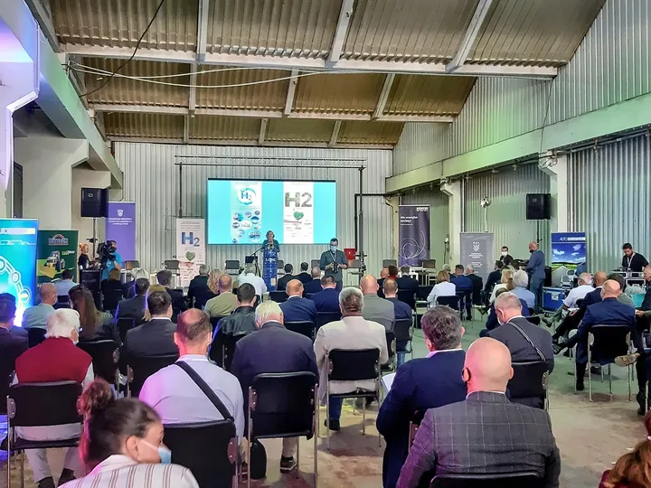 Motortech Consulting d.o.o. iz Pule ostvario zapaženo izlaganje na prvoj konferencije Hrvatske udruge za razvoj i primjenu vodikovih gorivih članaka