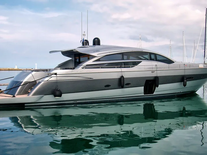 Pershing 80 & 72